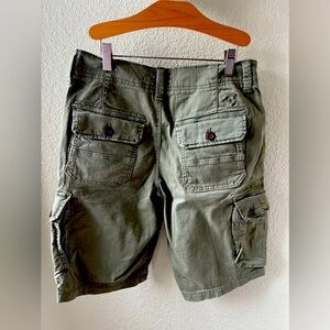 American Eagle Extreme Flex Cargo Shorts Size 29